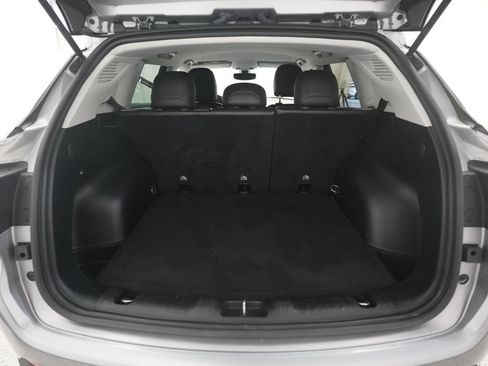 Used 2019 Jeep Compass Latitude w/ Popular Equipment Group AWD/4WD image 10
