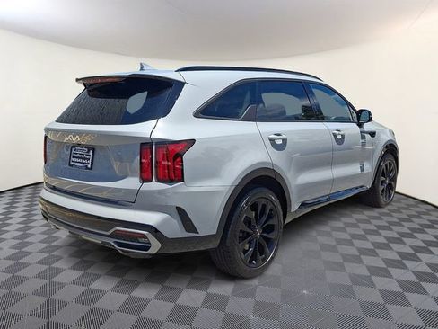 Certified 2023 Kia Sorento SX FWD image 8