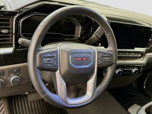 Used 2024 GMC Sierra 1500 Elevation image 18