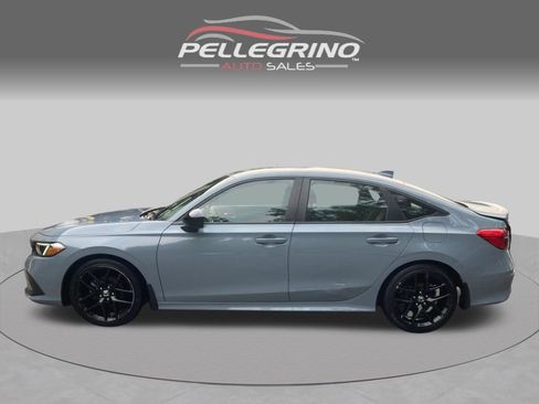 Used 2023 Honda Civic Sport image 3