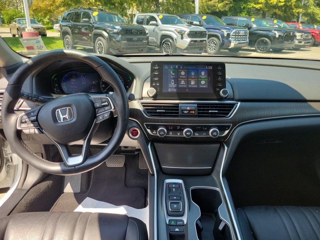 Used 2021 Honda Accord EX-L image 24
