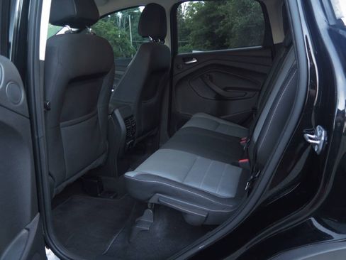 Used 2016 Ford Escape SE w/ Equipment Group 201A FWD image 36