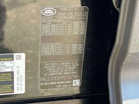 Used 2023 Land Rover Defender 110 S image 20