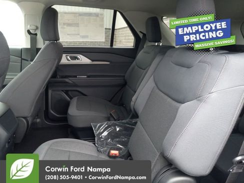 New 2026 Ford Explorer Active AWD/4WD image 25