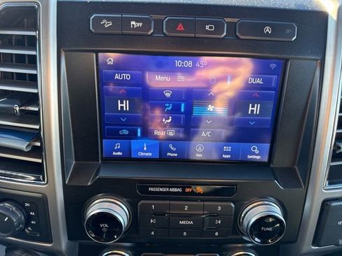 Used 2020 Ford F150 Platinum w/ Equipment Group 701A Luxury image 27