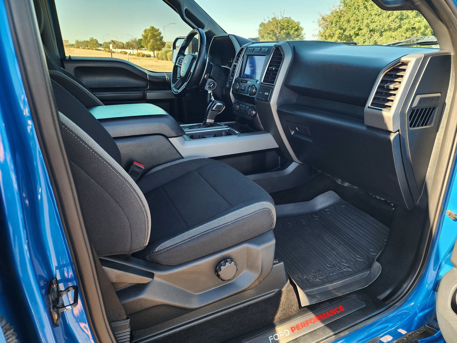 Used 2019 Ford F150 Raptor AWD/4WD image 16
