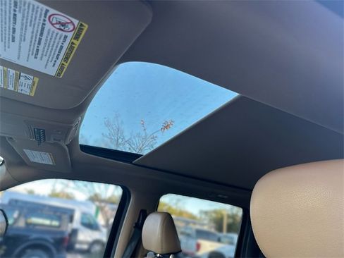 Certified 2022 Ford F250 Lariat w/ Lariat Value Package image 22