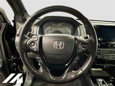 Used 2023 Honda Ridgeline Black Edition image 11