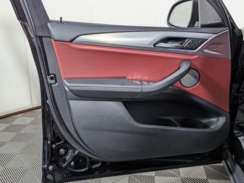 Used 2023 BMW X3 xDrive30i w/ Premium Package w/ZPA image 14