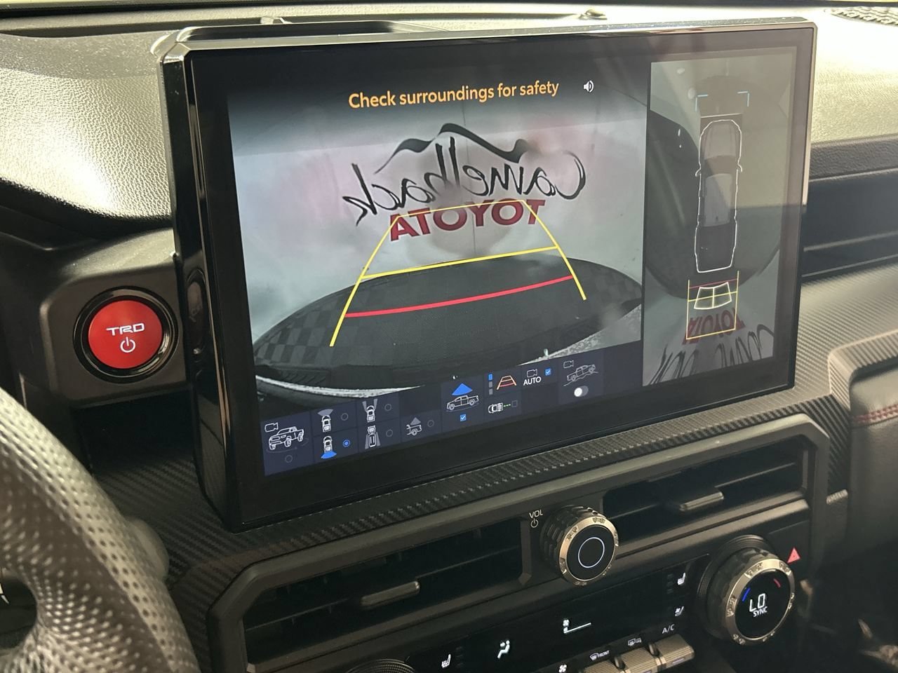 Used 2025 Toyota Tacoma TRD Pro AWD/4WD image 19