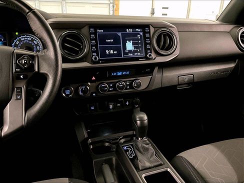 Used 2023 Toyota Tacoma TRD Off-Road AWD/4WD image 6