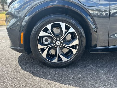 Used 2021 Ford Mustang Mach-E Premium image 21