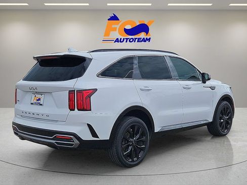 Used 2022 Kia Sorento SX AWD/4WD image 4