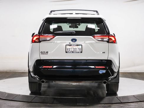 Certified 2021 Toyota RAV4 SE w/ Weather & Moonroof Package AWD/4WD image 4