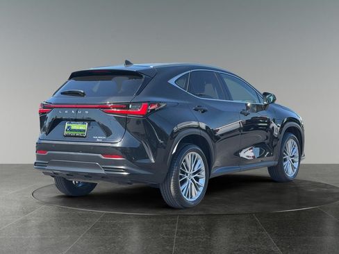Used 2024 Lexus NX 350h AWD w/ Vision Package image 9