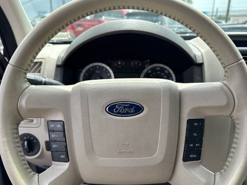 Used 2012 Ford Escape XLT FWD image 17