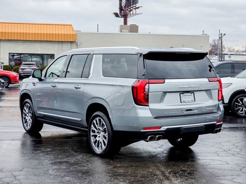 Used 2025 GMC Yukon XL Denali w/ Sun & Power Step Package image 17