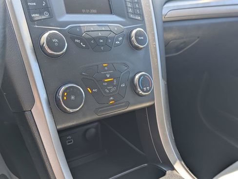 Used 2019 Ford Fusion S FWD image 21
