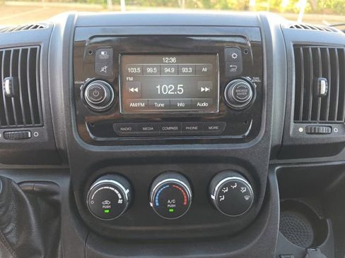 Used 2018 RAM ProMaster 2500 image 21