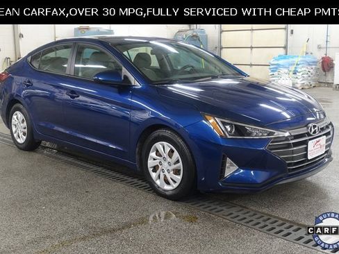 Used 2019 Hyundai Elantra SE image 1