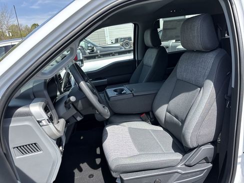 New 2026 Ford F350 XLT w/ XLT Premium Package AWD/4WD image 13