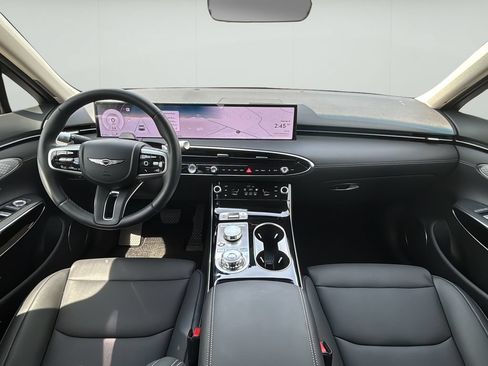 Certified 2026 Genesis GV70 2.5T AWD/4WD image 24