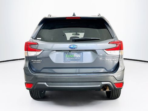 Used 2024 Subaru Forester Premium AWD/4WD image 7