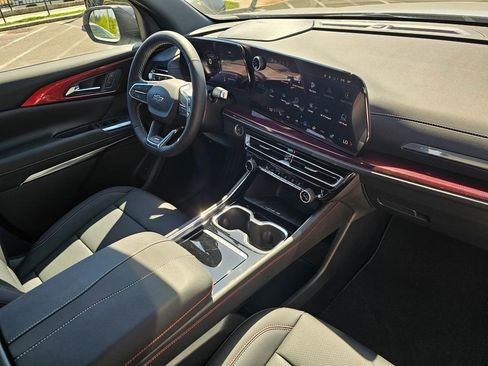 New 2026 Chevrolet Traverse Z71 AWD/4WD image 10
