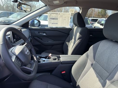 New 2026 Nissan Rogue SV AWD/4WD image 26