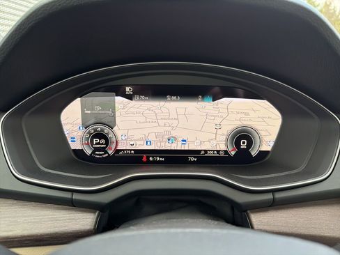 Used 2023 Audi Q5 2.0T Premium Plus w/ Premium Plus Package AWD/4WD image 22