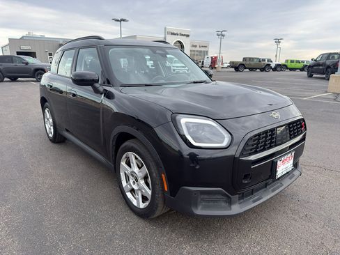 Used 2025 MINI Cooper Countryman S AWD/4WD image 3