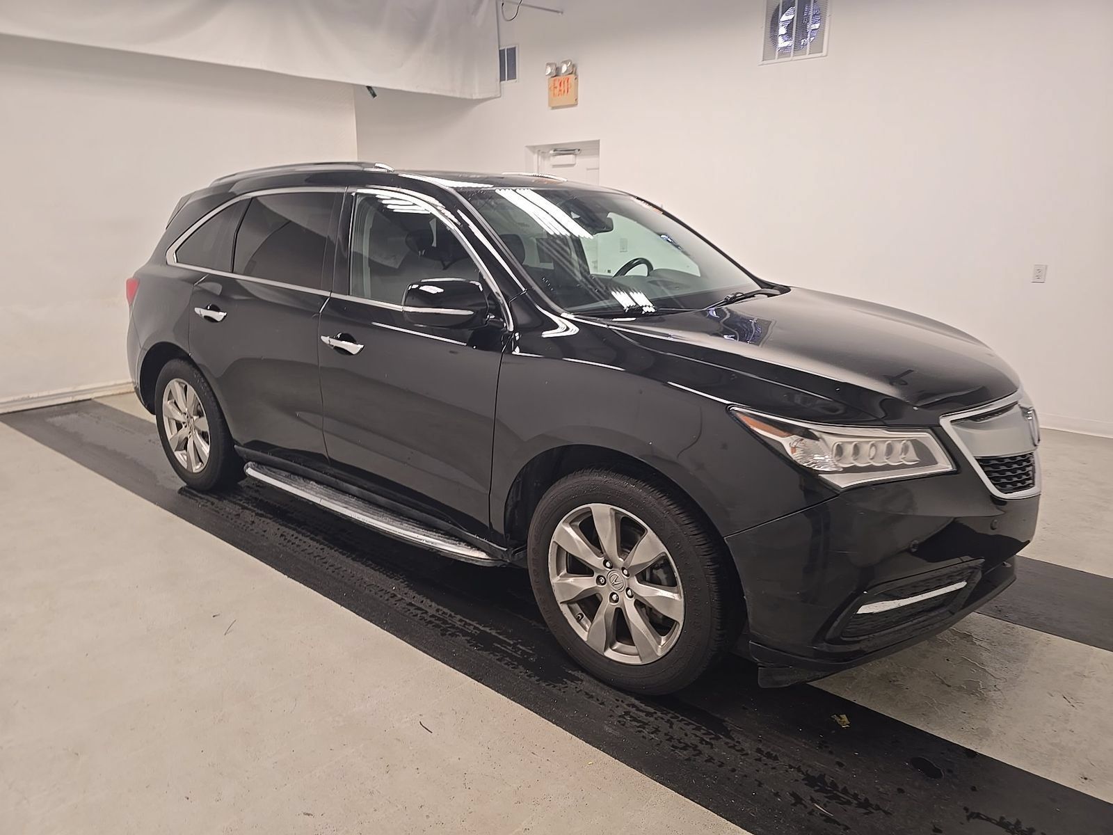 Used 2014 Acura MDX w/ Advance & Entertainment Pkg AWD/4WD image 4