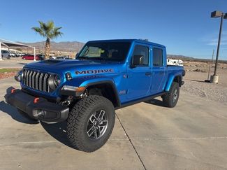 New 2026 Jeep Gladiator Mojave video 1