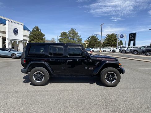 Used 2018 Jeep Wrangler Unlimited Rubicon image 41