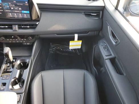 New 2026 Subaru Outback Premium image 18