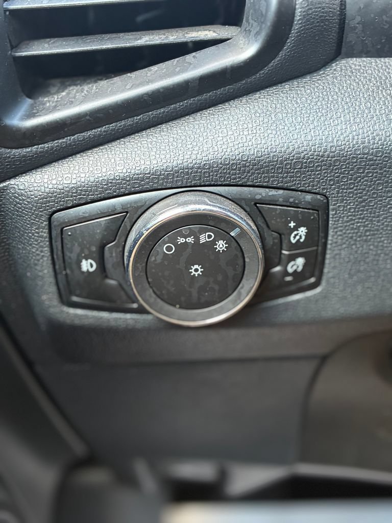 Used 2022 Ford EcoSport SE w/ Interior Protection Package AWD/4WD image 16