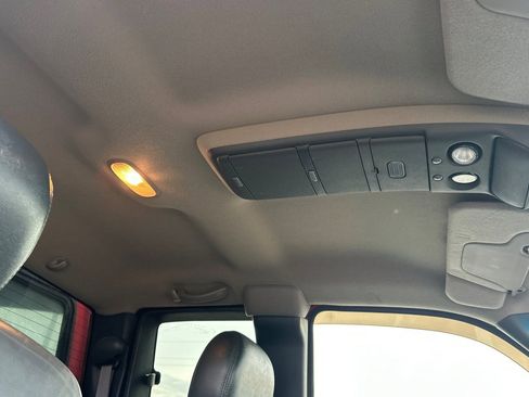 Used 2001 Chevrolet Silverado 2500 LT image 19