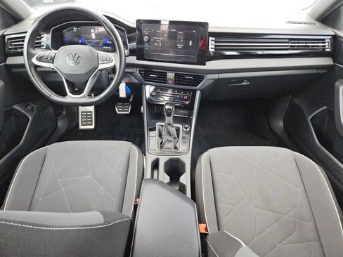 Used 2025 Volkswagen Jetta Sport FWD image 19
