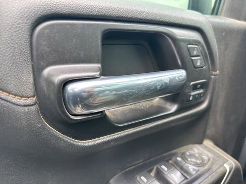 Used 2021 GMC Sierra 1500 AT4 image 12