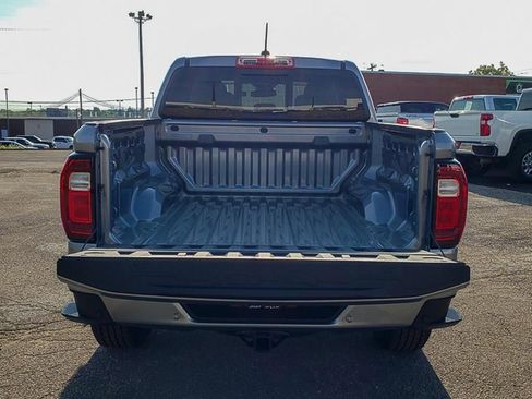 New 2026 GMC Canyon Elevation w/ Convenience Package image 5