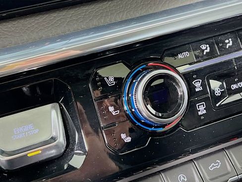 Certified 2024 GMC Sierra 1500 Denali w/ Denali Reserve Package image 16