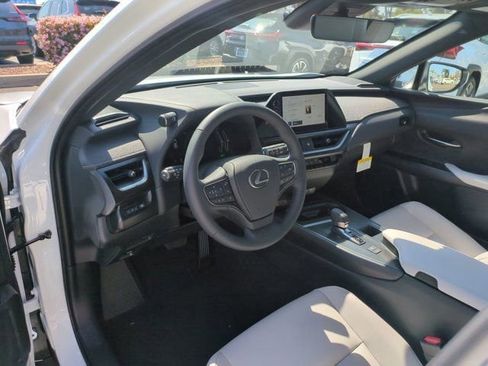 New 2026 Lexus UX 300h FWD image 12