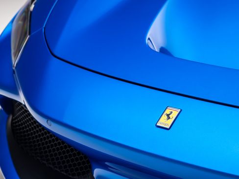Certified 2021 Ferrari F8 Tributo RWD image 28