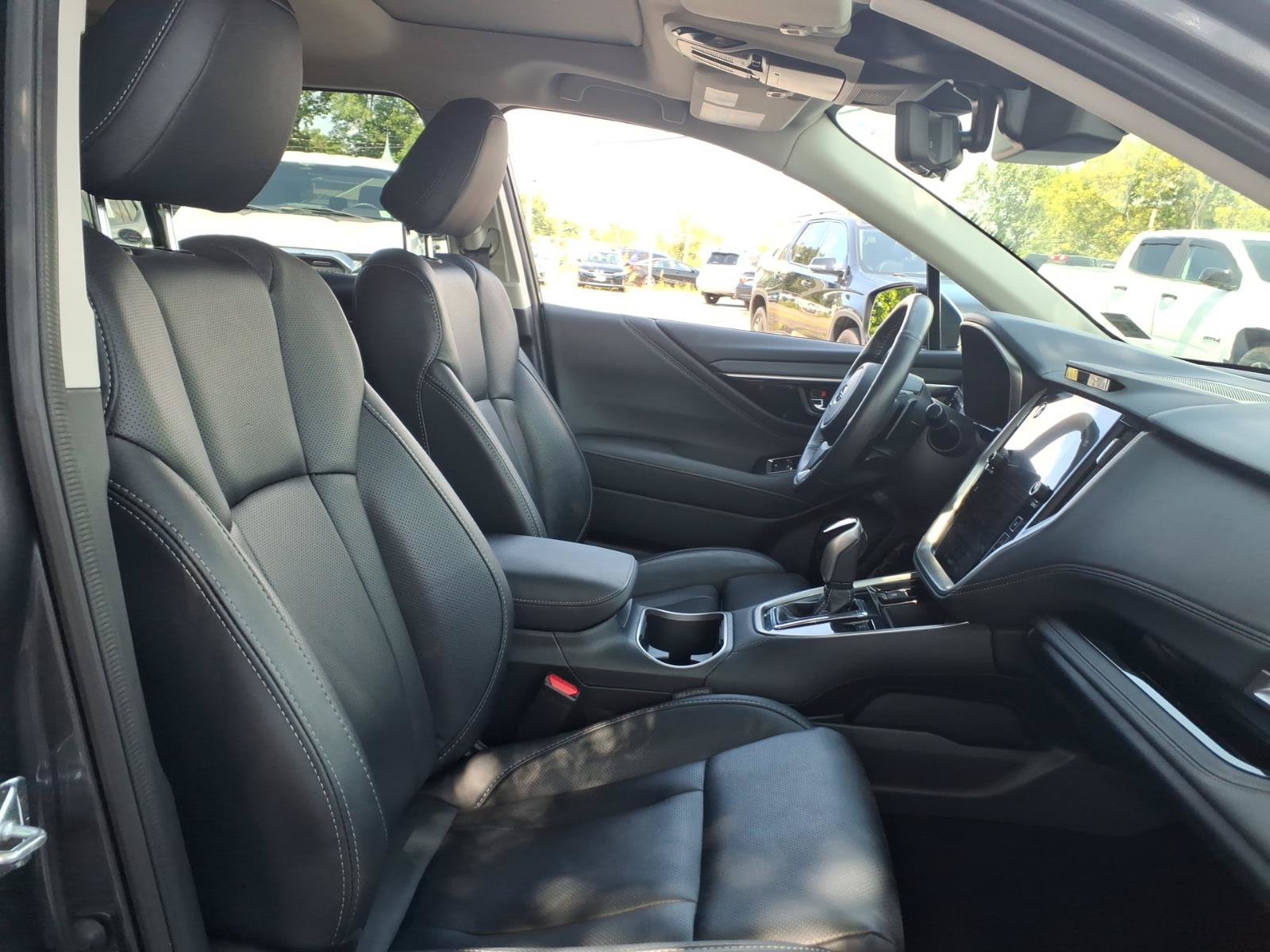 Certified 2025 Subaru Outback Touring XT AWD/4WD image 10