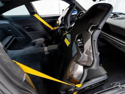 Used 2025 Porsche 911 GT3 RWD image 49