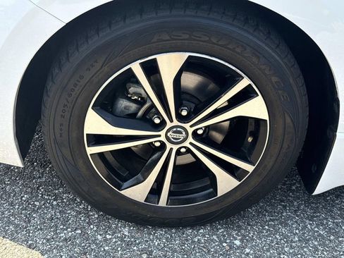 Certified 2021 Nissan Sentra SV image 11