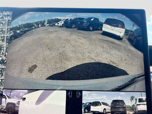 Used 2021 Tesla Model S Plaid AWD/4WD image 14