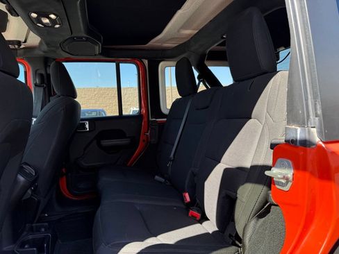 Used 2020 Jeep Wrangler Unlimited Sport AWD/4WD image 15