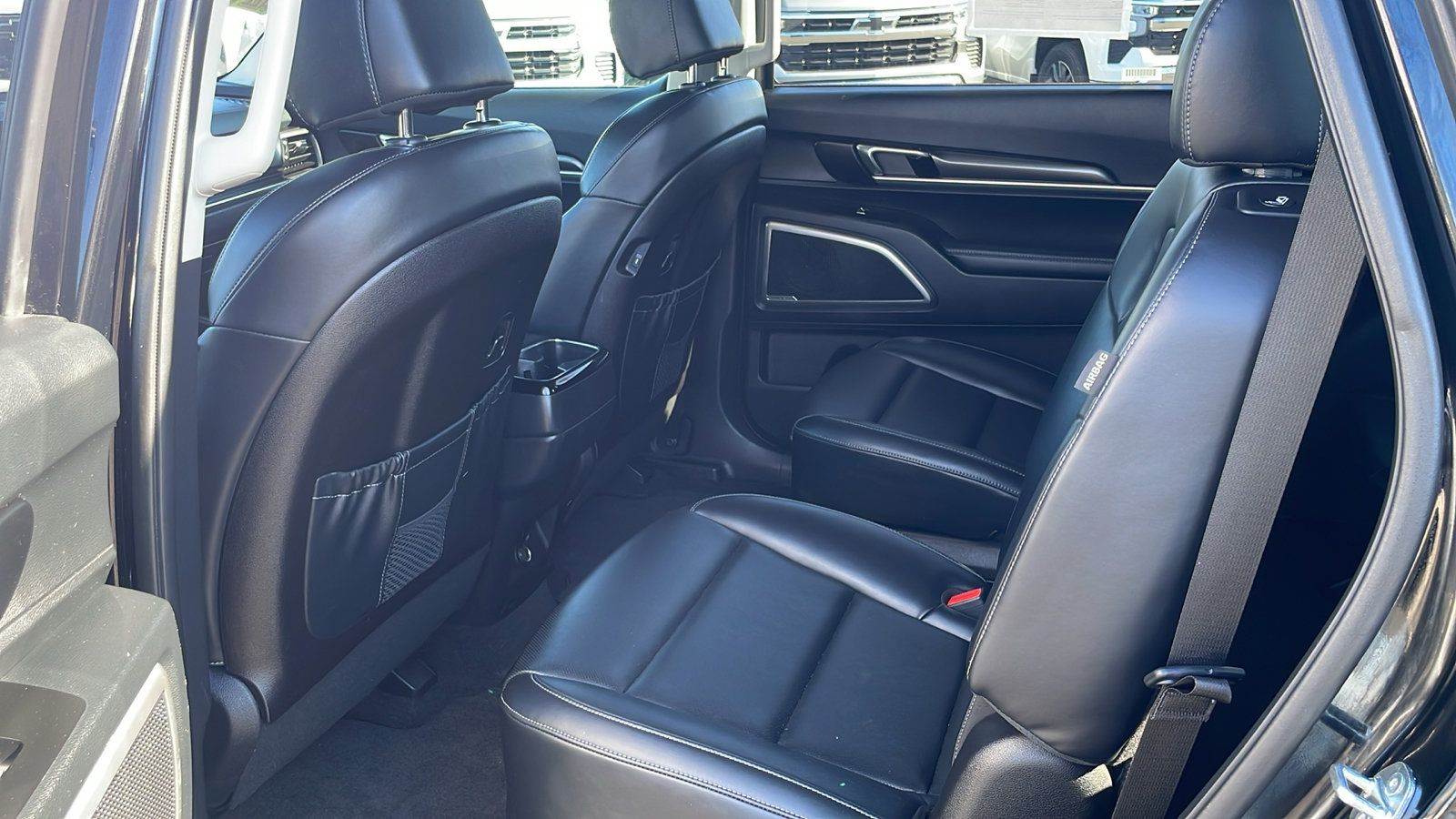 Used 2025 Kia Telluride S AWD/4WD image 13