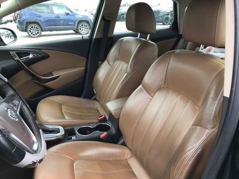 Used 2013 Buick Verano Leather FWD image 10
